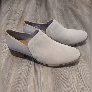 Ladies Toms Shaye Light Gray Suede And Cloth Low Boot Bootie Loafer Shoe Size 10
